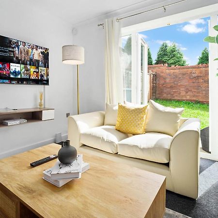 2 Bedroom House - Garden & Parking 2Gm - Wifi Birmingham Esterno foto